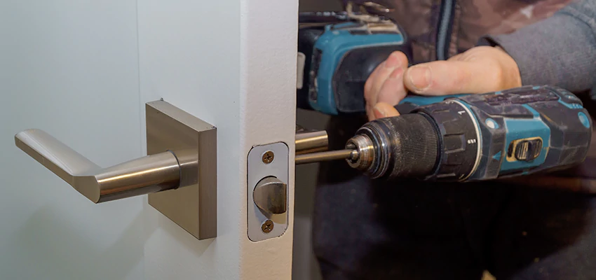 Broken Door Handle Lock Repair in Campbell, California
